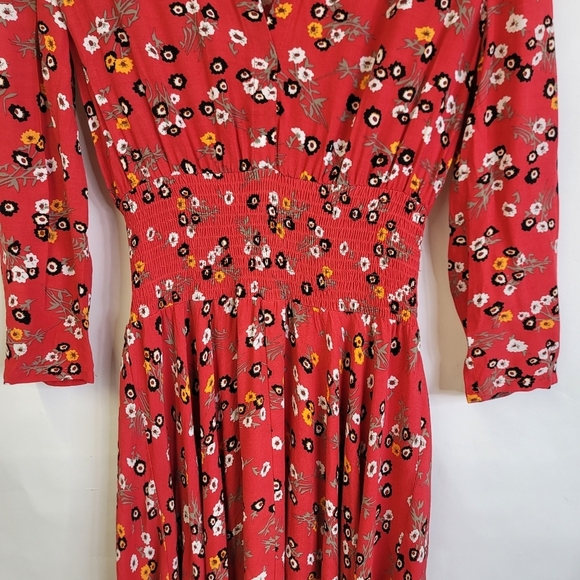 MAJE  V neck Rayelle Flower-print Crepe Dress In Imprime - Picture 15 of 15